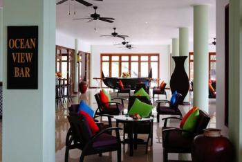 Bar Double Tree by Hilton Seychelles Allamanda Resort Mahe Seychellen
