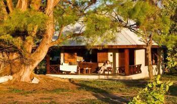 Bird Island Lodge Seychellen