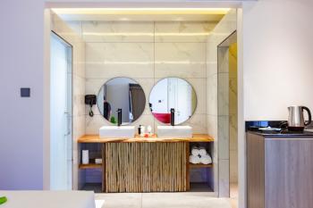 Cote d'Or Retreat Praslin Seychelles Double Room Bathroom