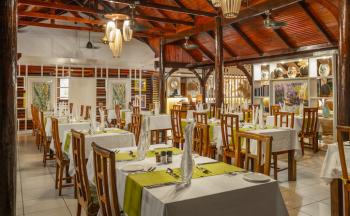 Acajou Boucanier Restaurant 1